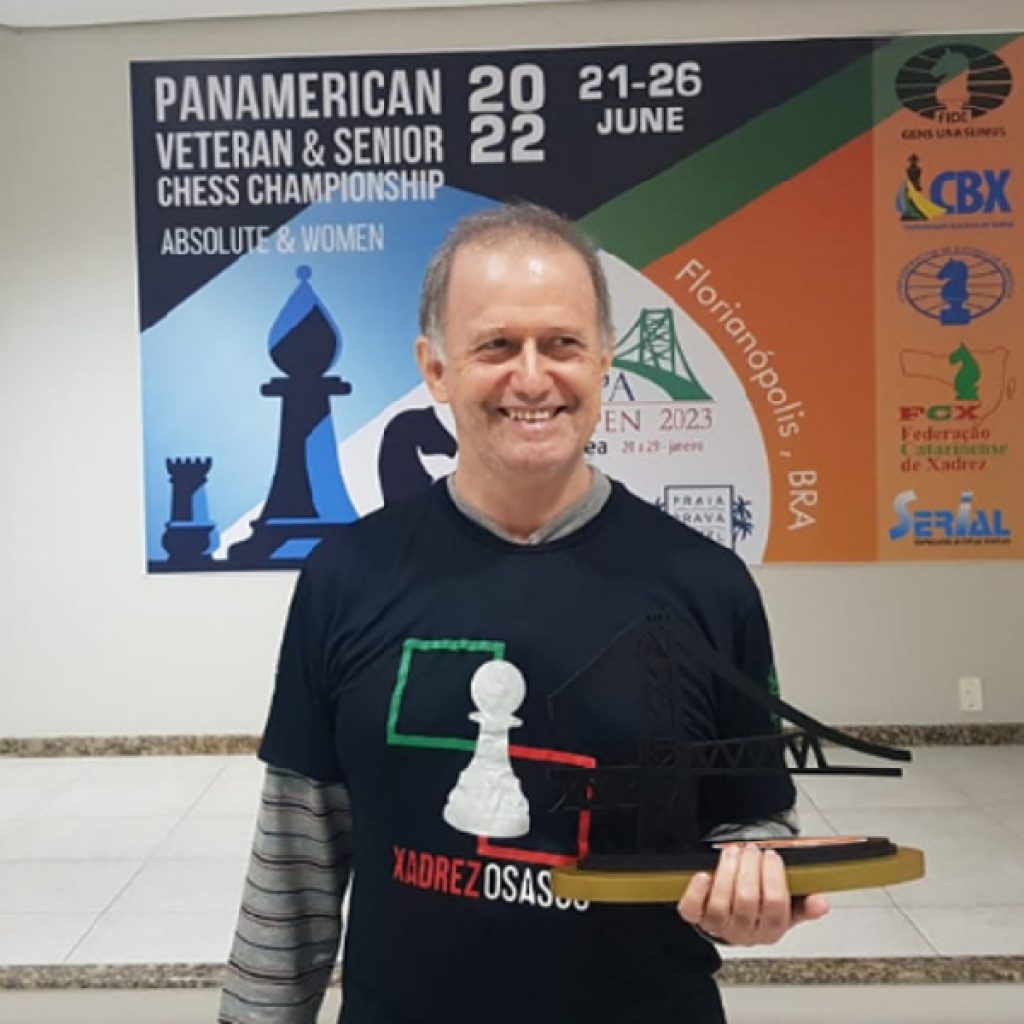 Enxadrista pomerodense conquista medalha de prata, em Florianópolis -  Jornal de Pomerode